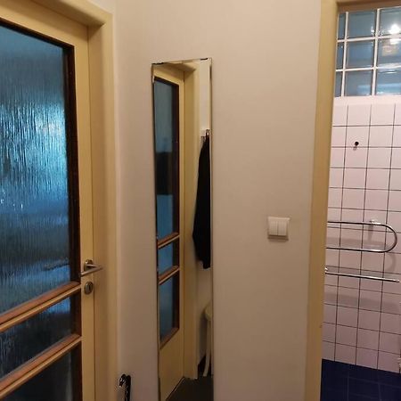 Cozy Studio In The City Centre Near Train Station 布拉迪斯拉发 外观 照片